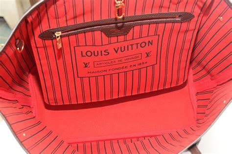 louis vuitton neverfull mm date code location|louis vuitton neverfull date codes.